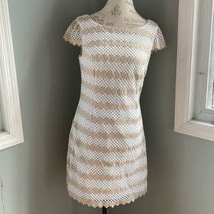 Lilly Pulitzer Gold Metallic Two Tone Lotty Daisy Barbara Mini Shift Dre…